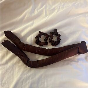 NEW - Brown Satin Heatless Curls Set